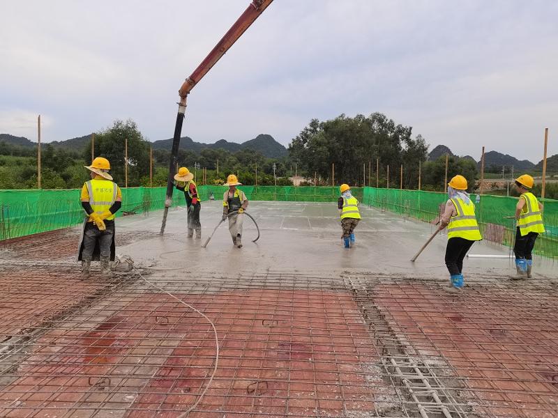市政公司中泰崇左產(chǎn)業(yè)園供水工程（二期）項目主體結(jié)構(gòu)封頂